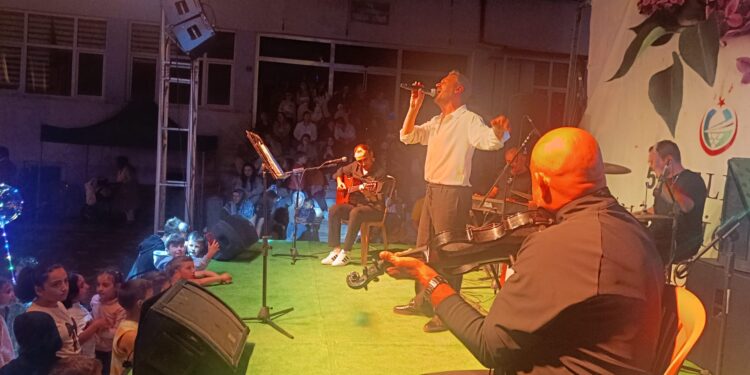 Pazaryeri’nde Müzik Şöleni: Yüzlerce Kişi Konserlerde Buluştu