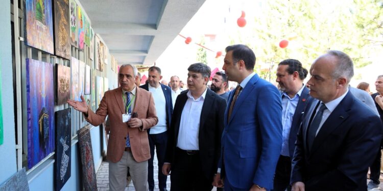EL EMEĞİ ÜRÜNLER BEĞENİ TOPLADI