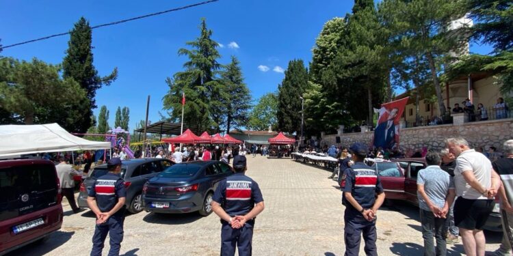 400 VATANDAŞA ORMAN YANGINI VE DOLANDIRICILIK UYARISI