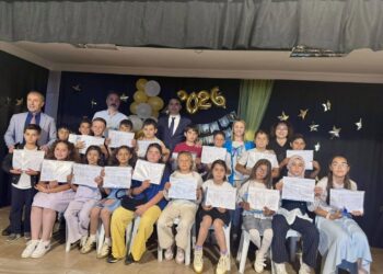 Pazaryeri’nde Karne Coşkusu: 1048 Öğrenci Yaz Tatiline, 49 Genç Üniversite Yolculuğuna Uğurlandı