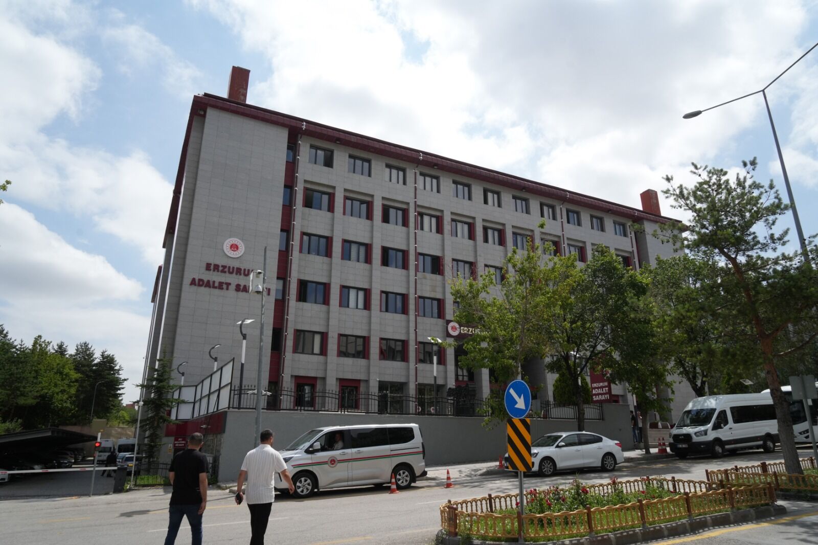 GÜLİSTAN DOKU SORUŞTURMASINDA GÖZALTINA ALINAN 8 ŞÜPHELİ ADLİYEDE