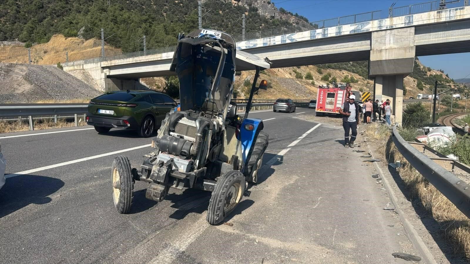 LPG TIRI İLE TRAKTÖR ÇARPIŞTI: 1’İ AĞIR 2 YARALI